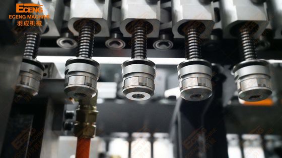 6 boşluklu su şişesi üfleme makinesi Yüksek Hız 9000 ~ 12000BPH