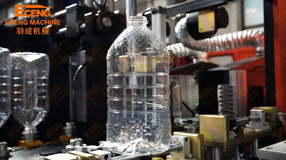 900BPH 5L Streç Yağ Şişesi Şişirme Makinesi Q5L1 1 Kavite