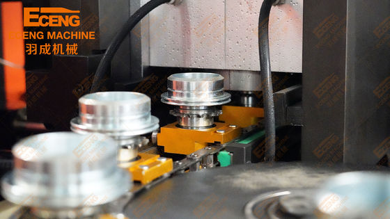 2 boşluk Otomatik Su Şişesi Şişirme Makinesi Eceng Q3000 3000BPH 2000ml Plastik