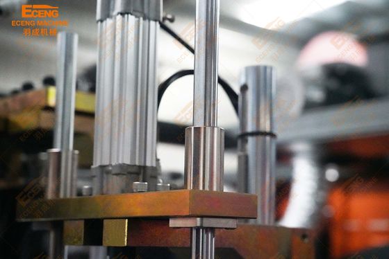 Plastik 2L Gıda Kavanozu Pet Şişe Blow Kalıplama Makinesi Otomatik PLC