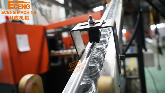 Şeffaf Plastik 3000bph için 2 boşluklu Otomatik Su Şişesi Şişirme Makinesi Eceng Q3000