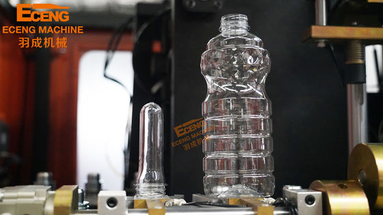 Şeffaf Plastik 3000bph için 2 boşluklu Otomatik Su Şişesi Şişirme Makinesi Eceng Q3000