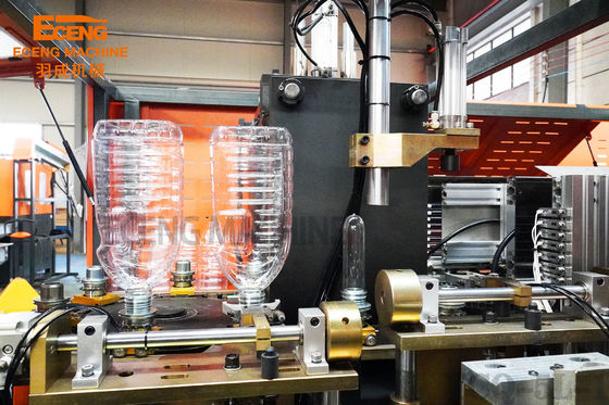 YCQ-5L-1 Tek boşluklu şişe kalıplama makinesi 800BPH 5L şişe varil için