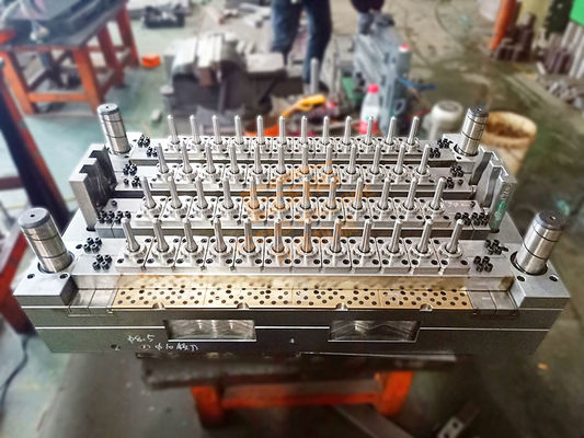 Eceng Sıcak Yolluk PET Şişe Kalıbı 48 Kavite Plastik Enjeksiyon