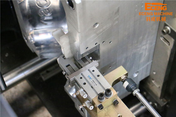KB1 PET 5 Galon Şişe Şişirme Makinesi 6000KG Enerji Tasarrufu