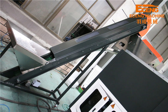 Tam Otomatik 6 Gözlü PET Şişirme Makinesi 10000pcs/H