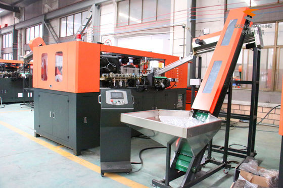 Çıktı 6000BPH Preform PET Şişe Şişirme Makinesi 220V 50HZ