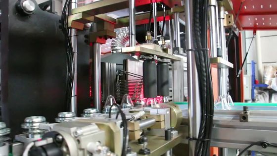 Tam Otomatik PET Şişe Şişirme Makinesi 3000BPH Eceng J2 Streç Şişirme